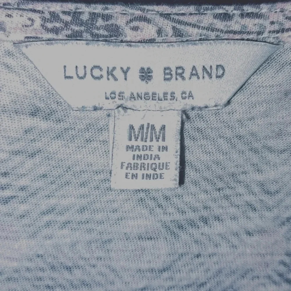 Lucky Brand Light Pink and Grey Printed Split V-Neck Shirt Sz M - Picture 9 of 12